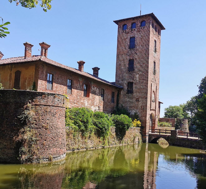 Castelletto di Longhignana, Italy